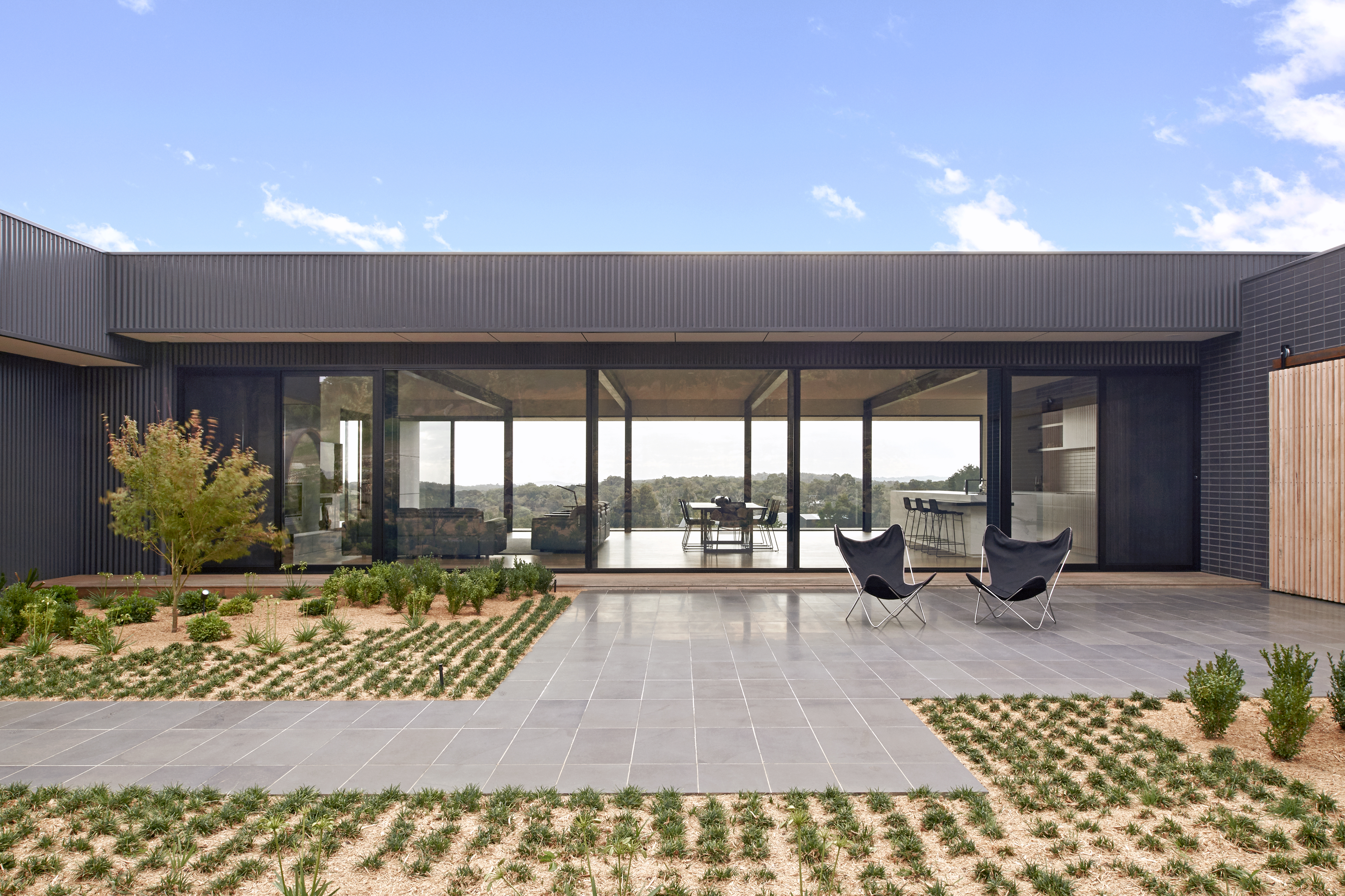 Resists the elements